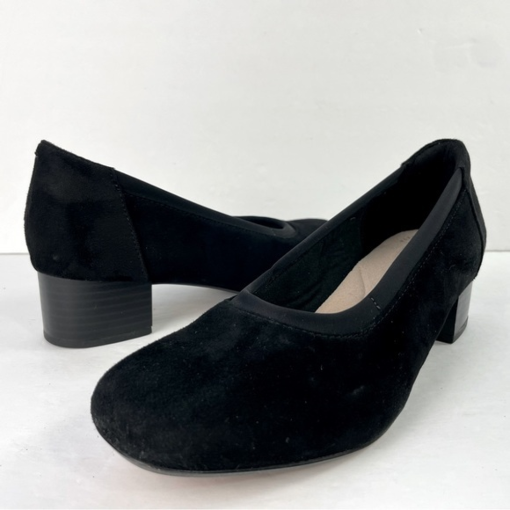 Clarks Black Suede Closed Toe Pump